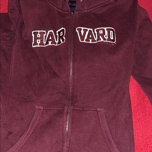 3/10$ Super cute Harvard sweatshirt